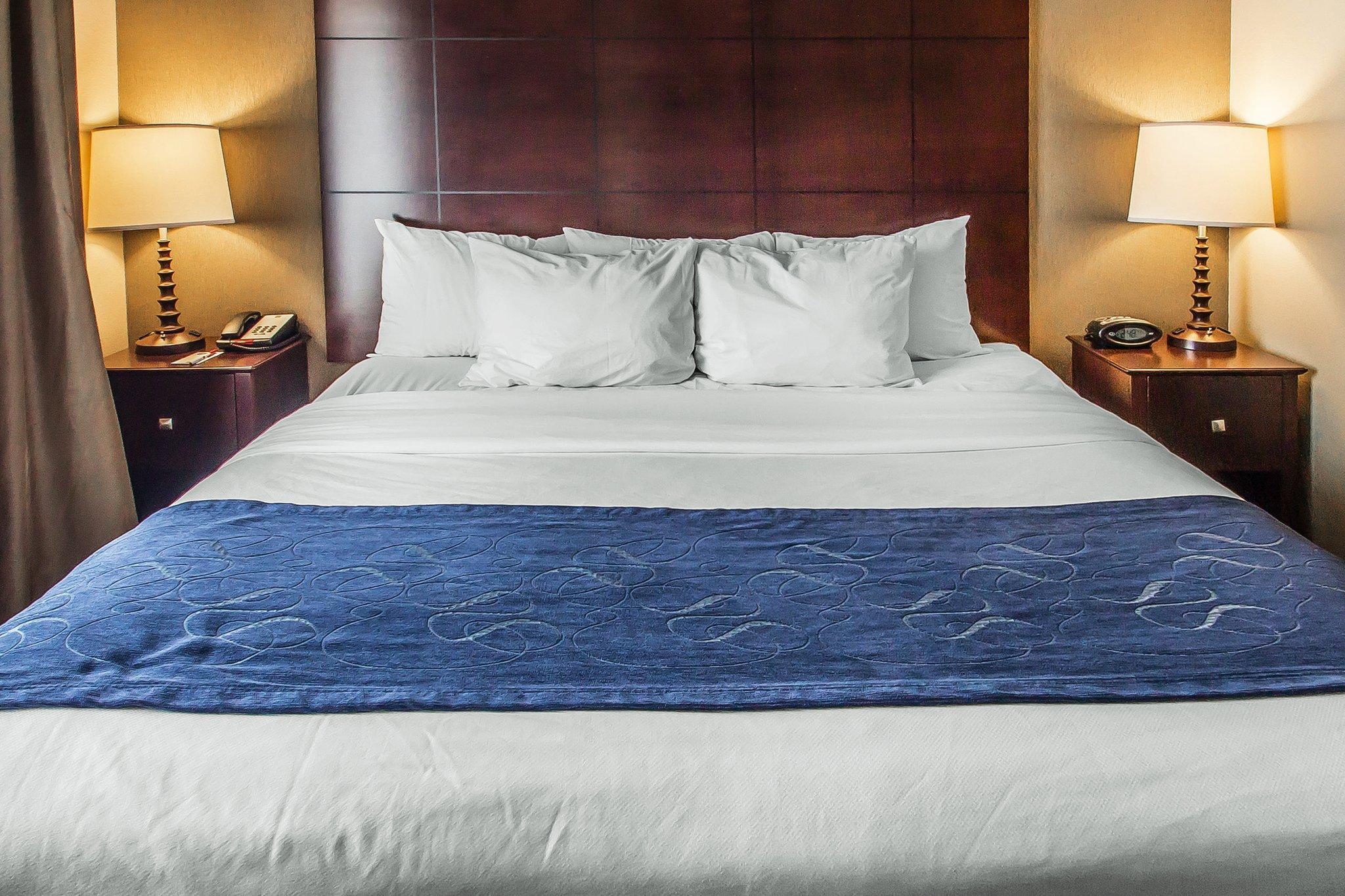 Comfort Suites Hudson I-94 Экстерьер фото