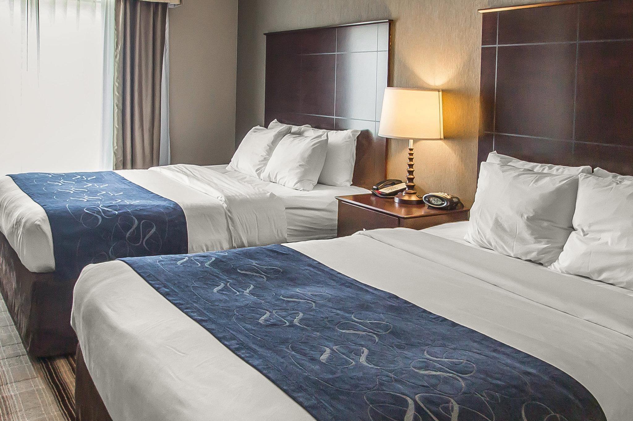 Comfort Suites Hudson I-94 Экстерьер фото