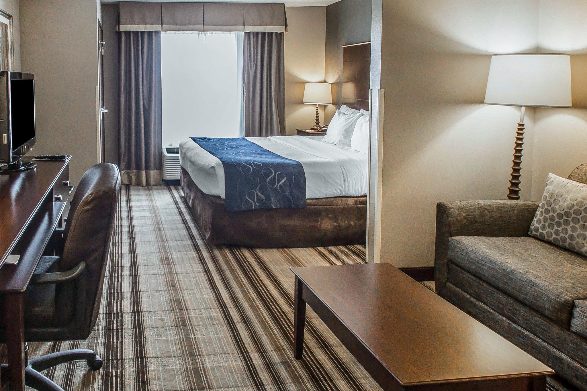 Comfort Suites Hudson I-94 Экстерьер фото