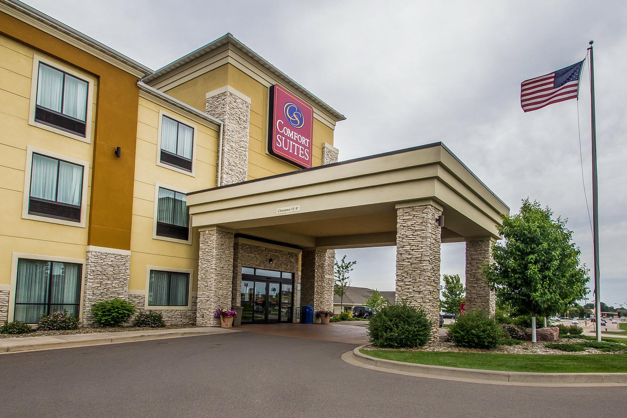 Comfort Suites Hudson I-94 Экстерьер фото